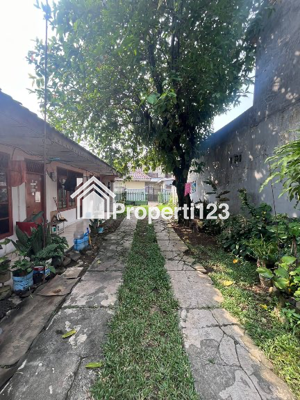 Dijual Cepat Rumah Kost 9 Pintu - 9