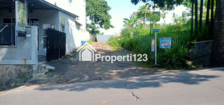 Tanah 600 m2 SHM Muka 20 Meter View Kota Bandung Lokasi Super Strategis di Jalan Pasir Impun Bandung - 8