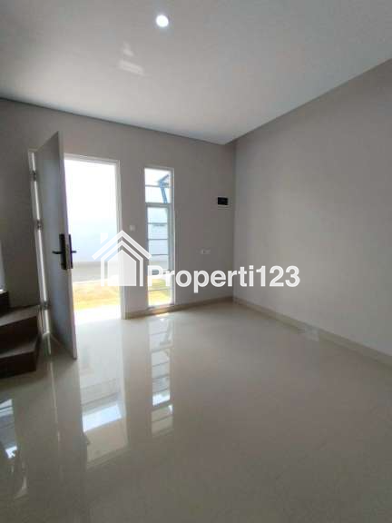 Rumah 2 lantai American Style area Cibubur di Jatiraden Bekasi - 4