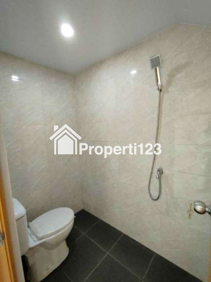 Rumah 2 lantai American Style area Cibubur di Jatiraden Bekasi - 7