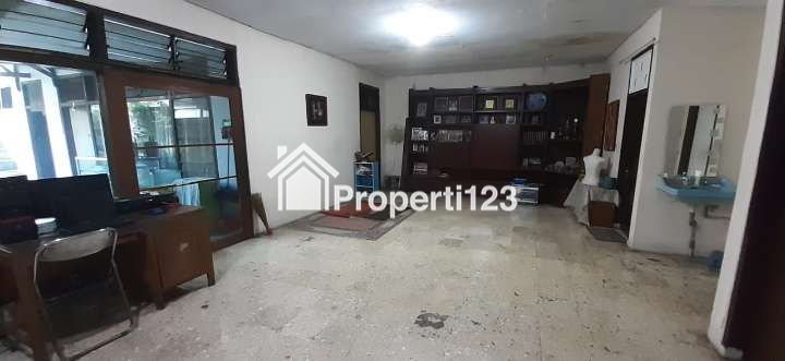 Dijual Cepat! Rumah Strategis, Aman dr Banjir, Nilai Investasi Tinggi - 3