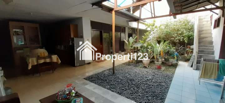 Dijual Cepat! Rumah Strategis, Aman dr Banjir, Nilai Investasi Tinggi - 1
