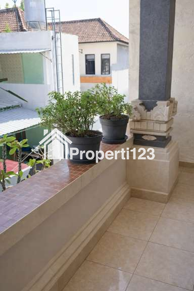 Jual rumah di bali di lokasi strategis GATOT SUBTORO 1 - 2
