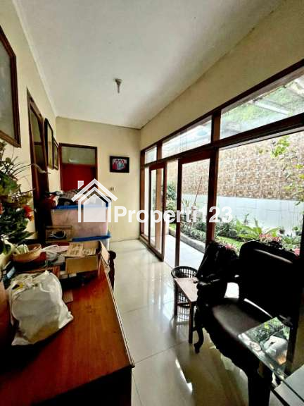 DIJUAL RUMAH NYAMAN STRATEGIS DI BANDUNG - 2