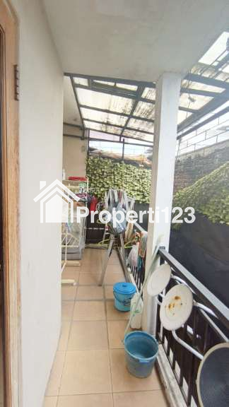 DIJUAL RUMAH SIAP HUNI DI KOTA BANDUNG ARCAMANIK UNDER PASARAN - 9