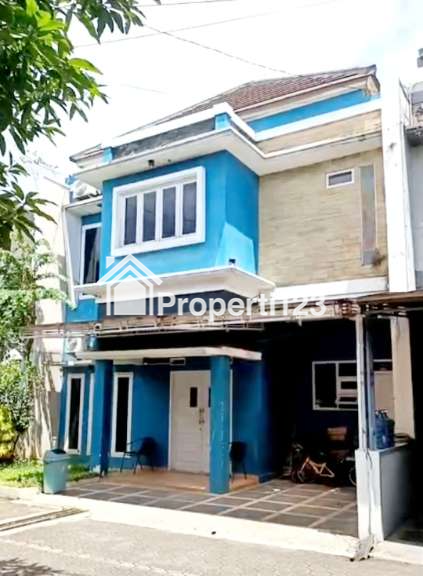 DIJUAL RUMAH SIAP HUNI DI KOTA BANDUNG ARCAMANIK UNDER PASARAN - 1
