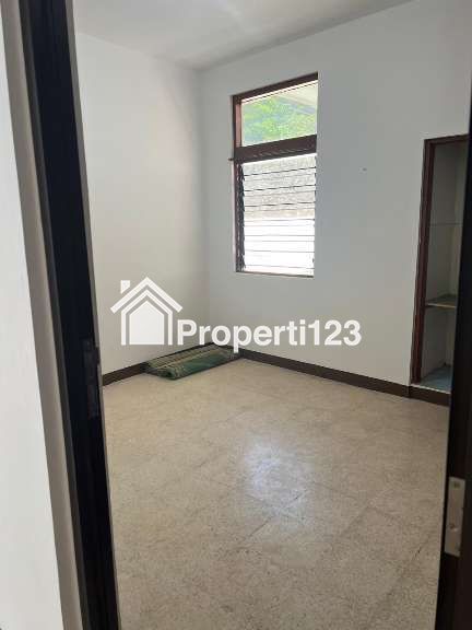 Dijual Rumah Kota Solo Lokasi Strategis Dekat TUGU LILIN di Jl. Kebangkitan - 10