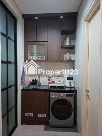 Full Furnished , Rumah Mewah Siap Huni Citraland CBD - 17
