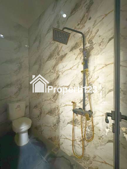 Rumah baru 2 lantai di Jati Cempaka Pondok Gede Bekasi - 5