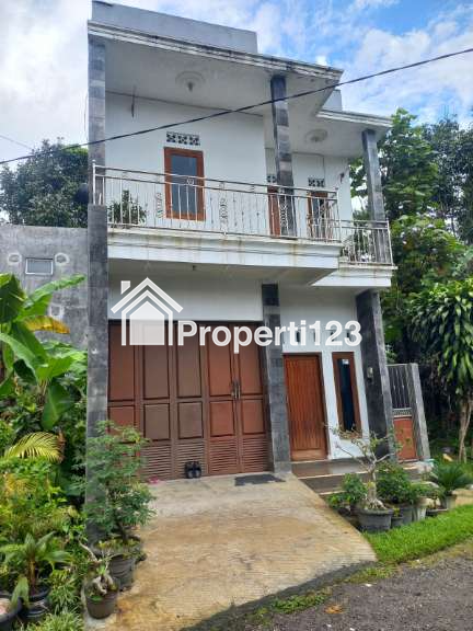 Rumah 2 lantai Cebongan Strategis adem ayem Salatiga - 1