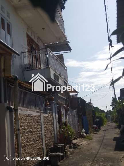 Rumah 5 Kamar Tidur Jl Tunjung Tutur Dkt A Yani Utara Peguyangan Denpasar Bali - 3