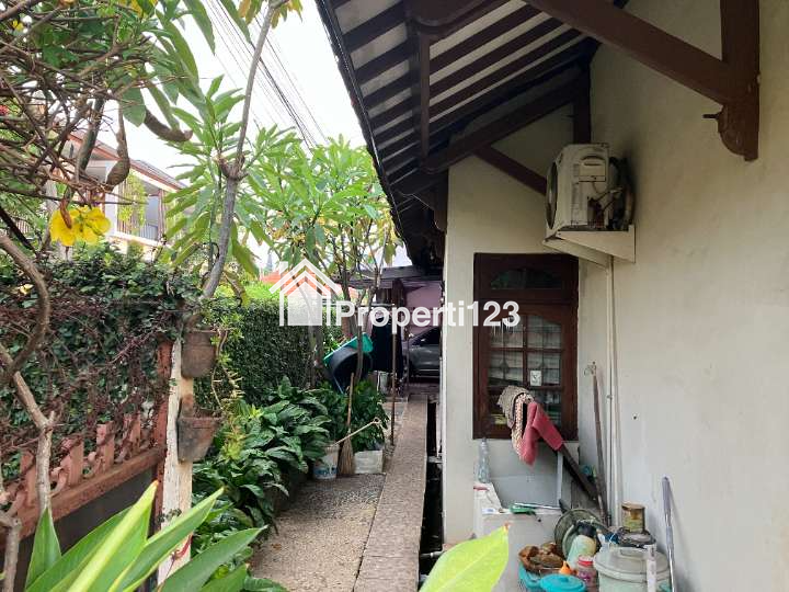Rumah Asri Area Mampang - 4