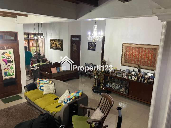 Rumah Asri Area Mampang - 5