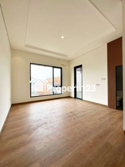 Rumah 2 lantai termurah di kawasan premium Rawamangun Jakarta Timur - 2