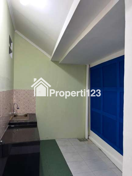 Rumah Minimalis akses bagus dekat Grand Depok City - 3