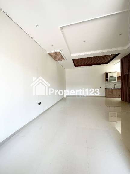 Rumah tropical modern lokasi dekat Rawamangun Jakarta Timur - 5