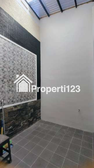 Rumah siap huni kondisi rapih terawat di Griyaloka BSD - 5