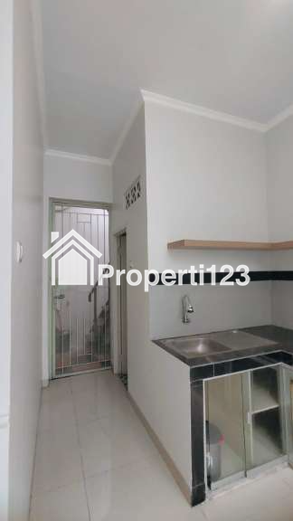 Rumah siap huni kondisi rapih terawat di Griyaloka BSD - 4