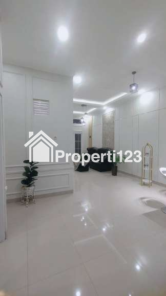 Rumah siap huni dengan lokasi strategis di Griyaloka BSD Tangsel - 3