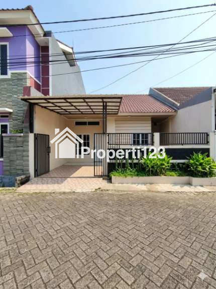 Rumah siap huni dengan lokasi strategis di Griyaloka BSD Tangsel - 2