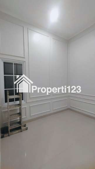 Rumah siap huni dengan lokasi strategis di Griyaloka BSD Tangsel - 10