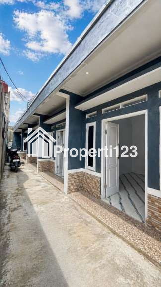 Rumah murah siap huni di Jatiwaringin Pondok Gede Bekasi - 1