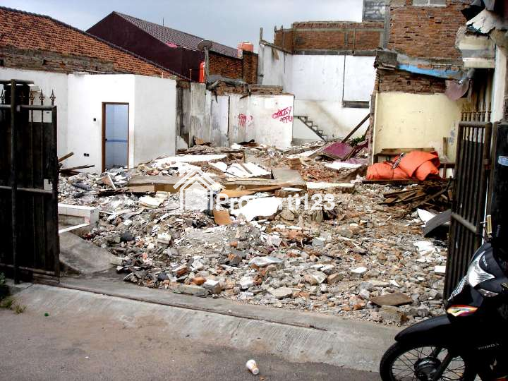 Dijual Lahan-Tanah Kosong di Pejaten Timur - Jakarta Selatan - 1