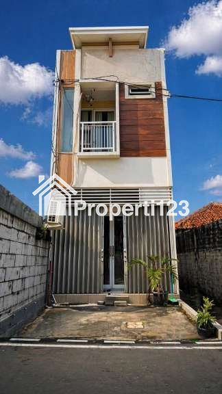 Dijual Ruko Strategis di Jalan Utama Ciracas Jakarta Timur - 2