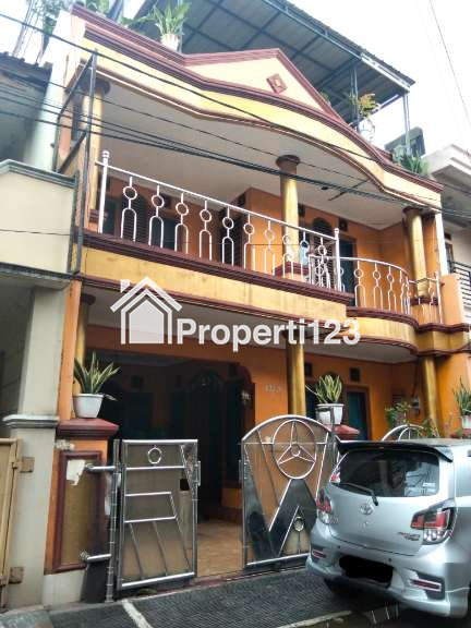 Jual Rumah Strategis - 1