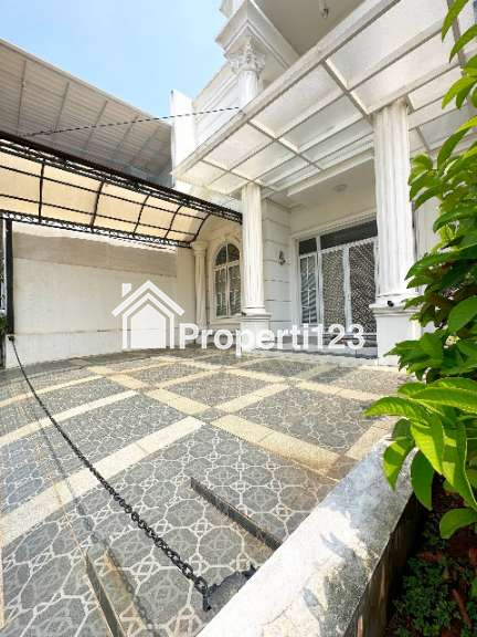 Rumah 2 lantai full furnished di Ciracas Jakarta Timur - 9