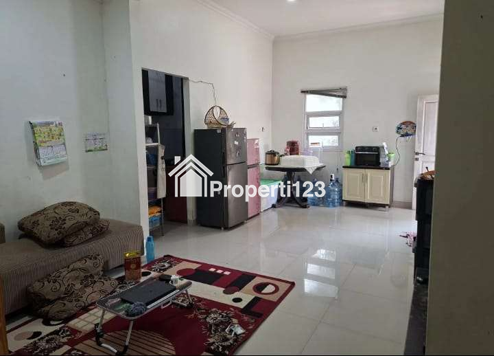 Rumah hook terawat dalam cluster di Bella Casa Residence Depok - 4