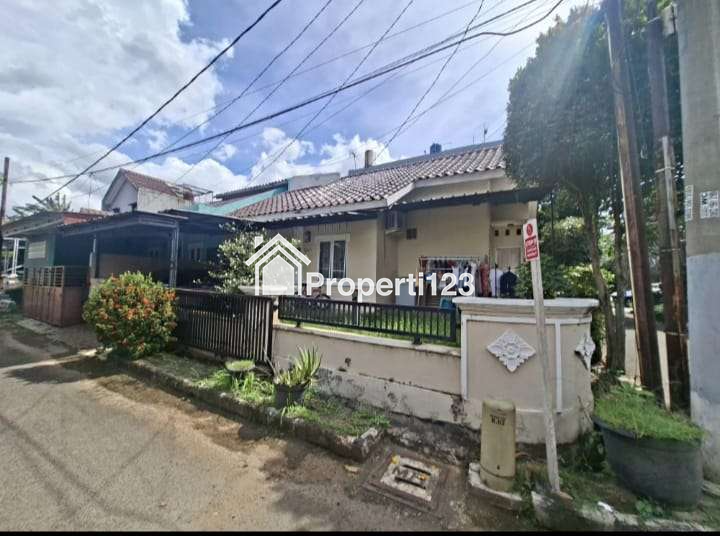 Rumah hook terawat dalam cluster di Bella Casa Residence Depok - 2