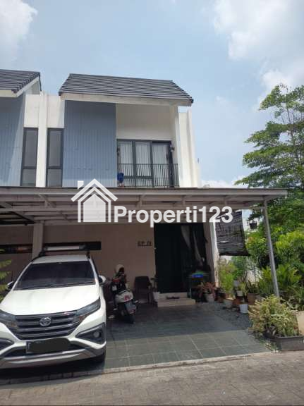 Rumah posisi Hook 2 lantai Cluster Kota Bekasi - 1