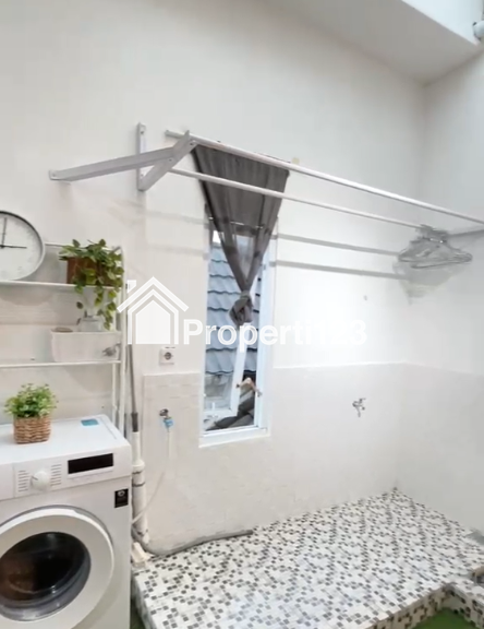 Disewakan rumah 2 lantai Full Furnished Dekat UMS - 6