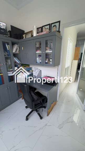 Jual Rumah Kebon Jeruk - 3