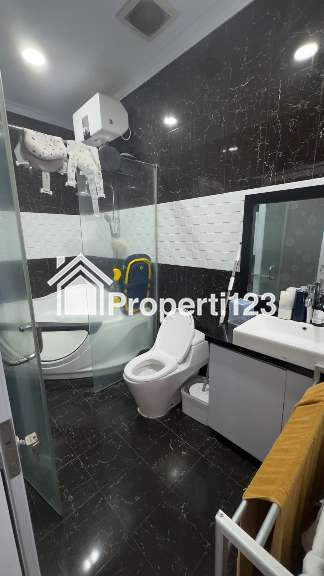 Jual Rumah Kebon Jeruk - 7