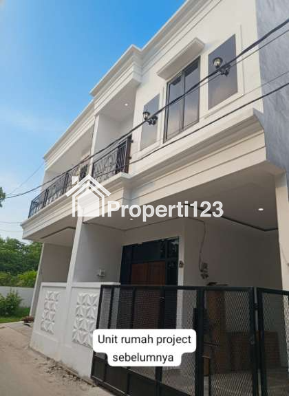 Rumah Cluster di Jagakarsa Jakarta Selatan akses mobil - 3