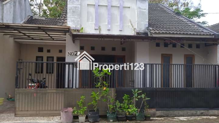 Dijual rumah murah di tengah kota Salatiga dekat Luwes Swalayan - 1
