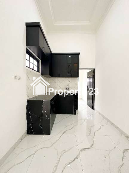 Rumah murah lokasi strategis di Ciracas Jakarta Timur dekat LRT - 4