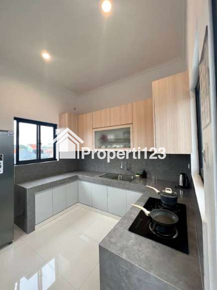 Kost Aktif Minimalis Full Penghuni Tengah Kota Surabaya Dekat Jl Diponegoro & Kartini - 5