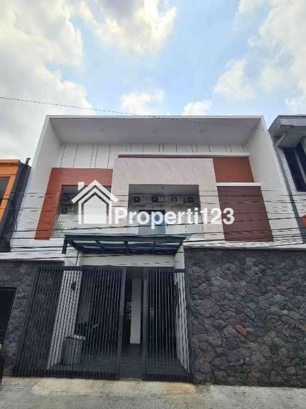 Kost Aktif Minimalis Full Penghuni Tengah Kota Surabaya Dekat Jl Diponegoro & Kartini - 1
