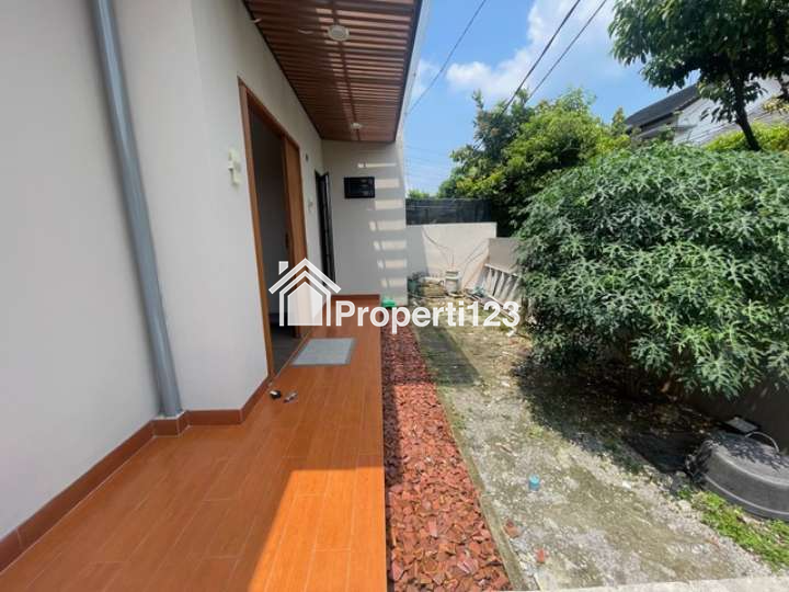 Over Kredit Rumah Full Renovasi dan Furnished - 3