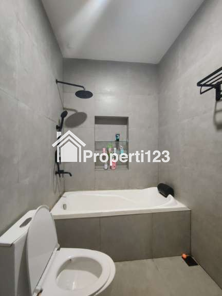 Rumah Secondary Siap Huni Di Duren Sawit Jaktim - 9