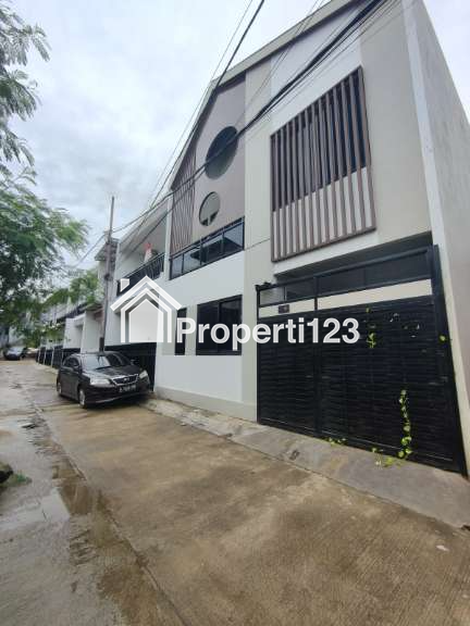 Rumah Secondary Siap Huni Di Duren Sawit Jaktim - 2