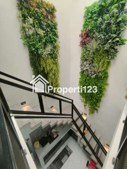 Rumah Secondary Siap Huni Di Duren Sawit Jaktim - 11