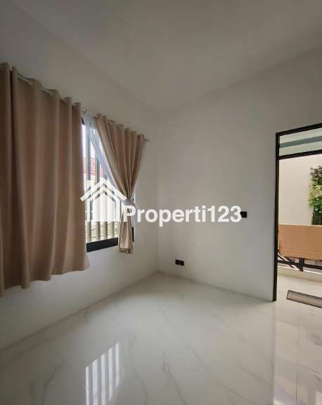 Rumah Secondary Siap Huni Di Duren Sawit Jaktim - 12