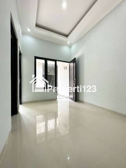 Rumah 2LT harga terjangkau strategis di Cililitan Jakarta Timur - 3