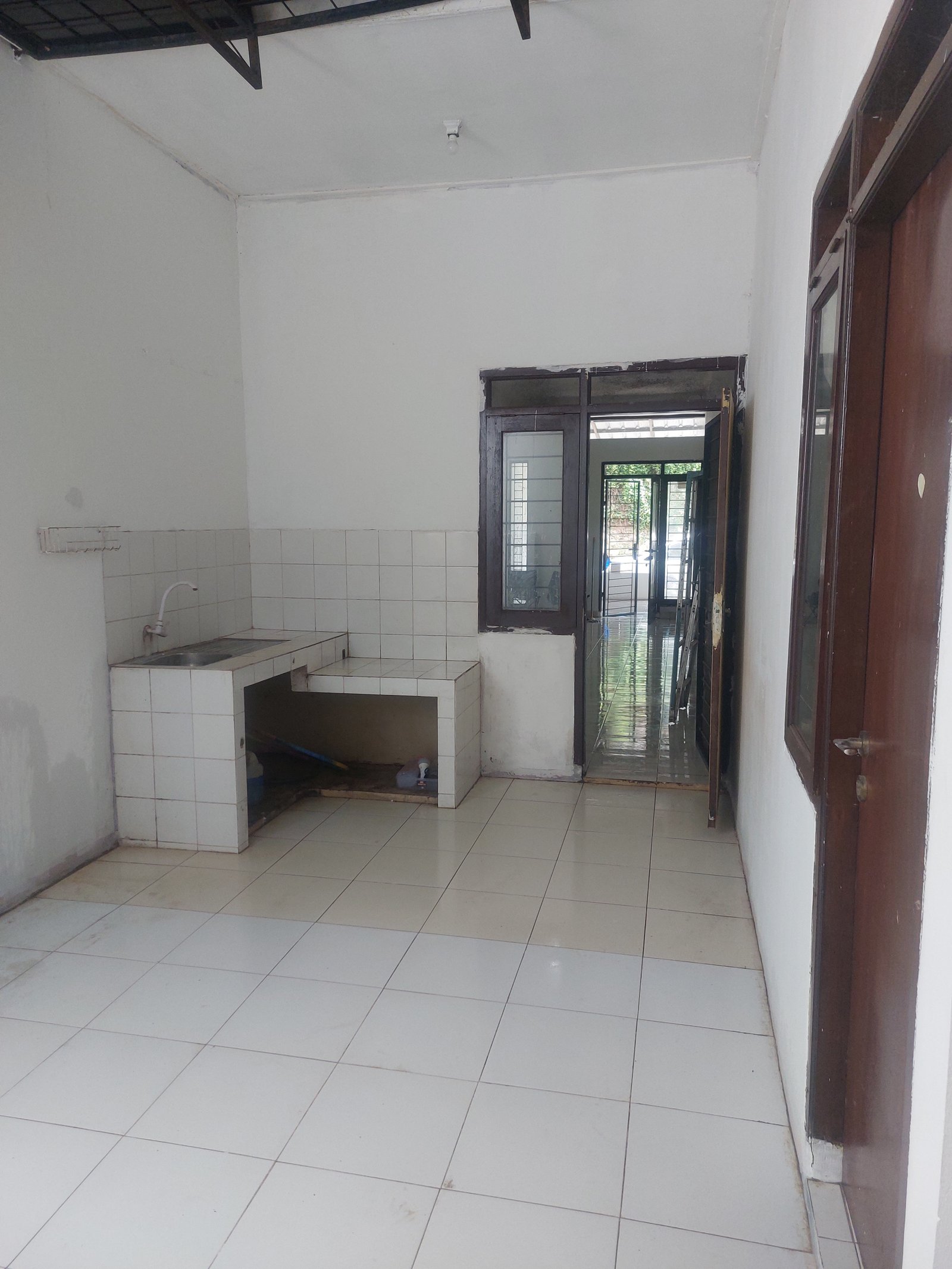 RUMAH SIAP HUNI DI JATIASIH - 9