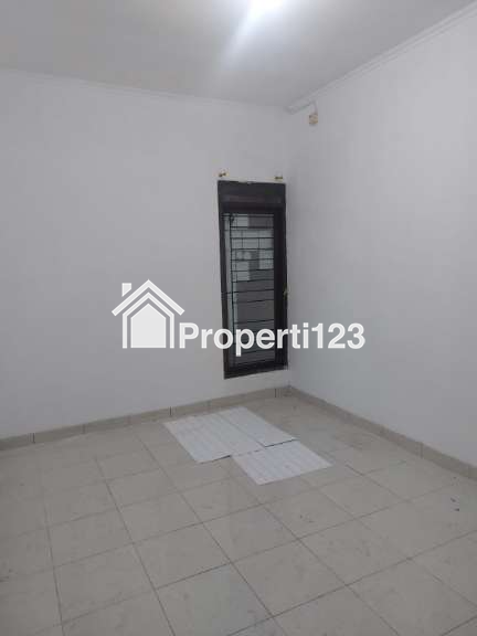 RUMAH SIAP HUNI DI JATIASIH - 2