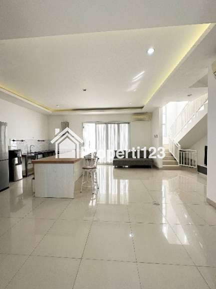 Rumah second bonus furniture di Jatiasih Bekasi - 2